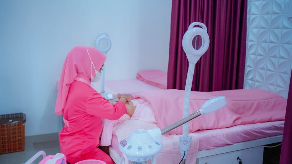 Ini Perbedaan Klinik Kecantikan dan Rumah Cantik yang Perlu Dipahami